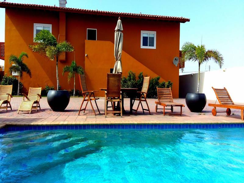 אורנג'סטאד Dorado Eagle Beach Hotel מראה חיצוני תמונה